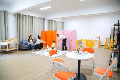 喜報(bào)！我校工會(huì)教工之家母嬰室獲評(píng)“省級(jí)工會(huì)母嬰關(guān)愛(ài)室”