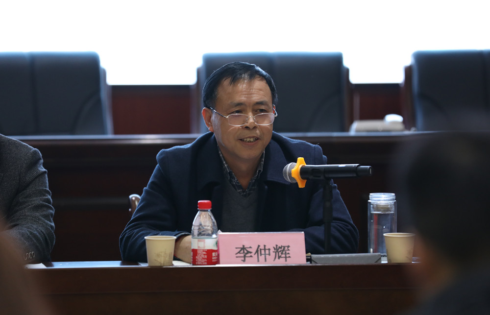衡陽(yáng)幼高專舉行中青年干部座談會(huì)