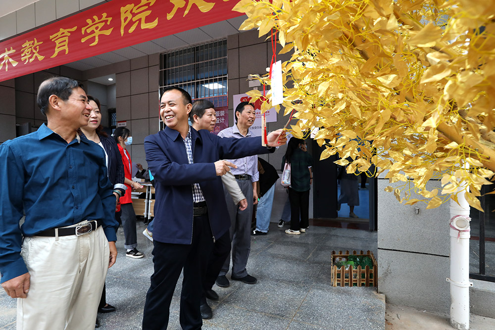 金秋十月，溫情迎新——衡陽幼高專喜迎2021級高招大專新生