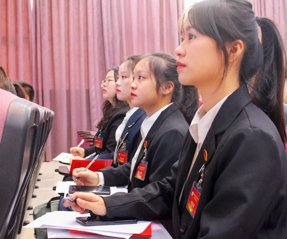 衡陽(yáng)幼高專召開第一次學(xué)生代表大會(huì)