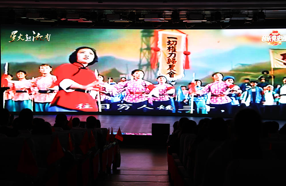 追尋歷史印記，感悟紅色精神 ——衡陽(yáng)幼高專開展優(yōu)秀青年干部學(xué)習(xí)活動(dòng)
