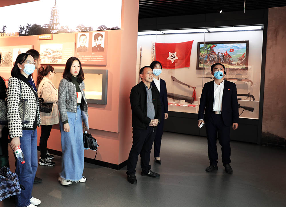 追尋歷史印記，感悟紅色精神 ——衡陽(yáng)幼高專開展優(yōu)秀青年干部學(xué)習(xí)活動(dòng)