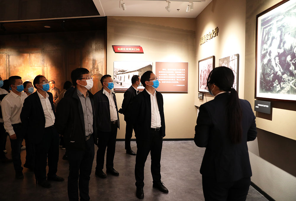 我校機關(guān)第一黨支部赴常寧市水口山工人運動紀(jì)念館開展主題黨日活動