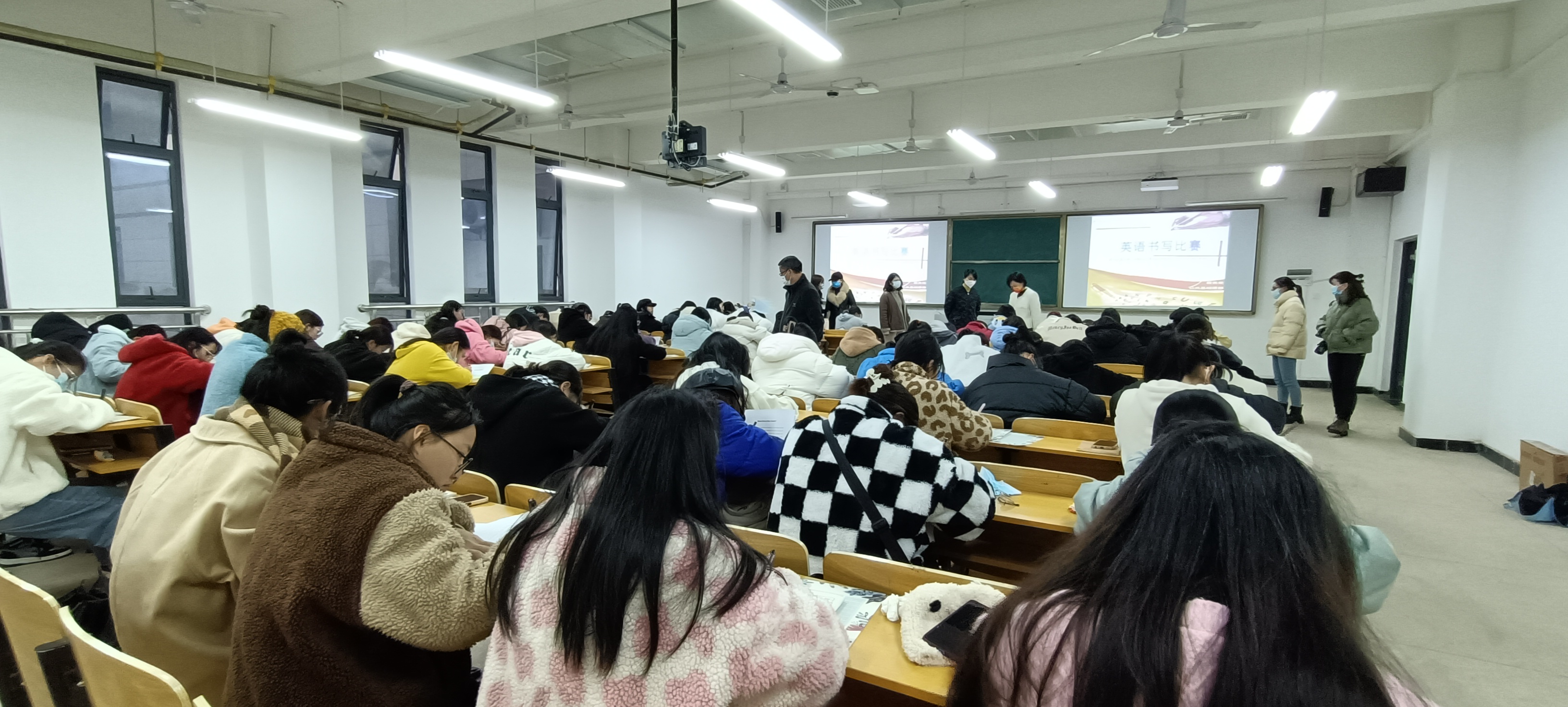 見字如面，“英”你精彩 ---衡陽(yáng)幼兒師范高等?？茖W(xué)校舉行第三屆英語(yǔ)書寫大賽活動(dòng)