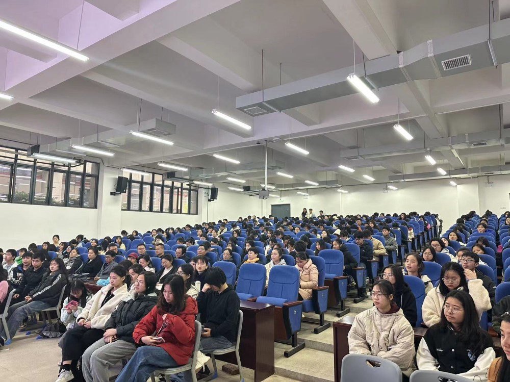 清風(fēng)氣正抓三風(fēng)，比學(xué)趕超傲群雄 ----數(shù)信系舉行三風(fēng)建設(shè)專項(xiàng)整治活動(dòng)動(dòng)員大會(huì)