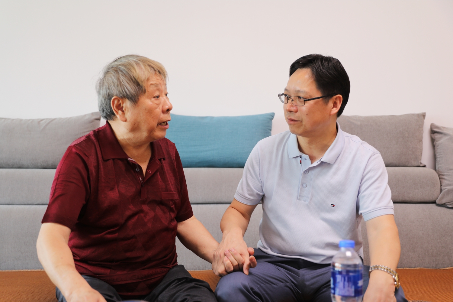 衡陽(yáng)幼兒師范高等?？茖W(xué)校開展“七一” 困難黨員、老黨員走訪慰問(wèn)活動(dòng)